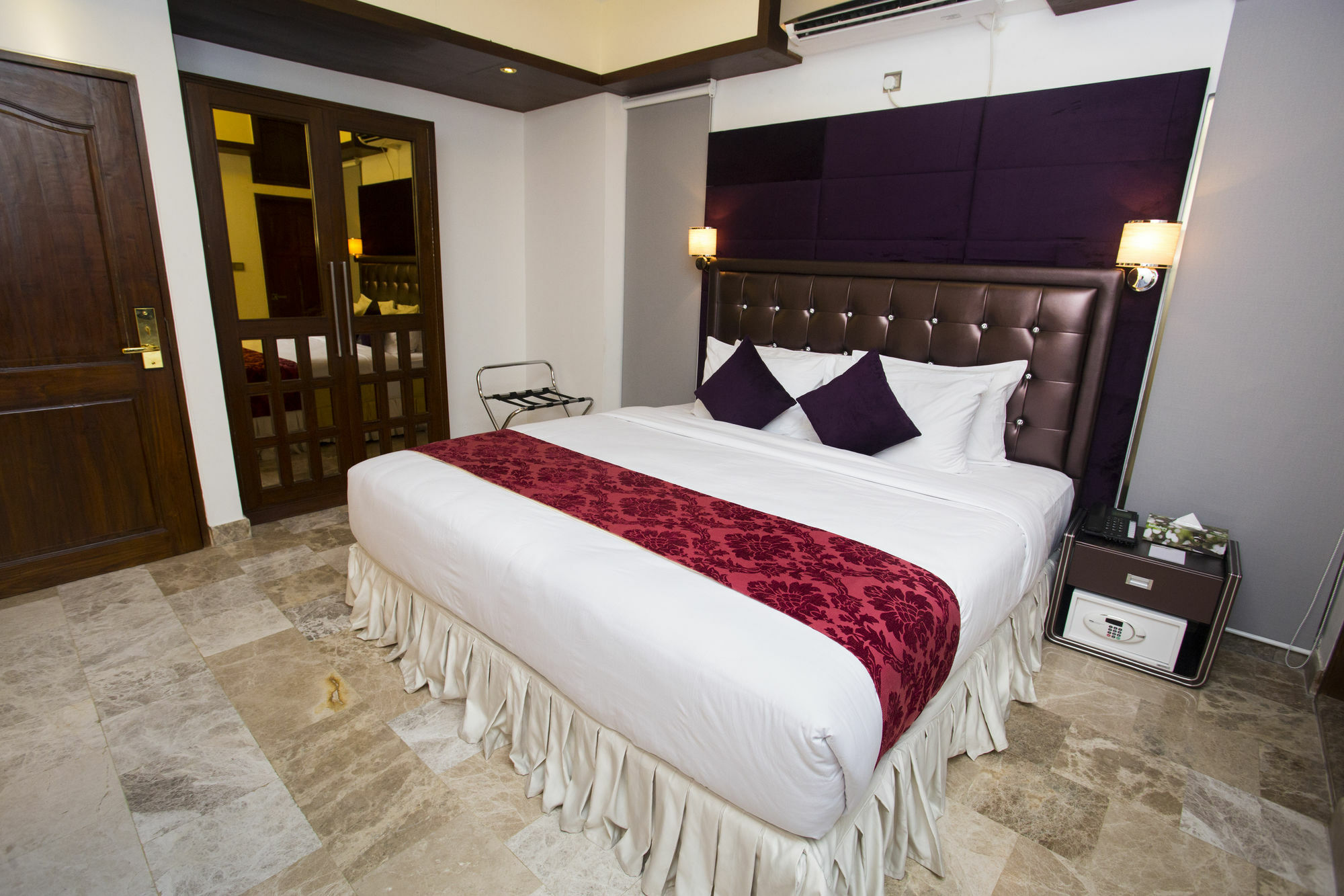Monsoon Inn Dhaka Zewnętrze zdjęcie